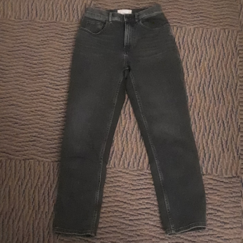 Everlane Cheeky Straight Ankle Jean